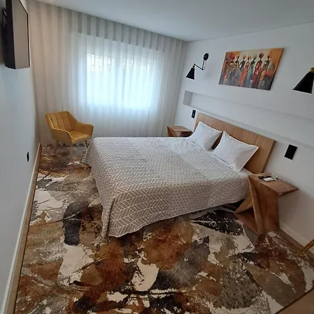 Casa De Santo Antonio